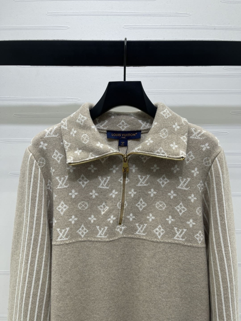 l0vis Vvtt0n sweaters